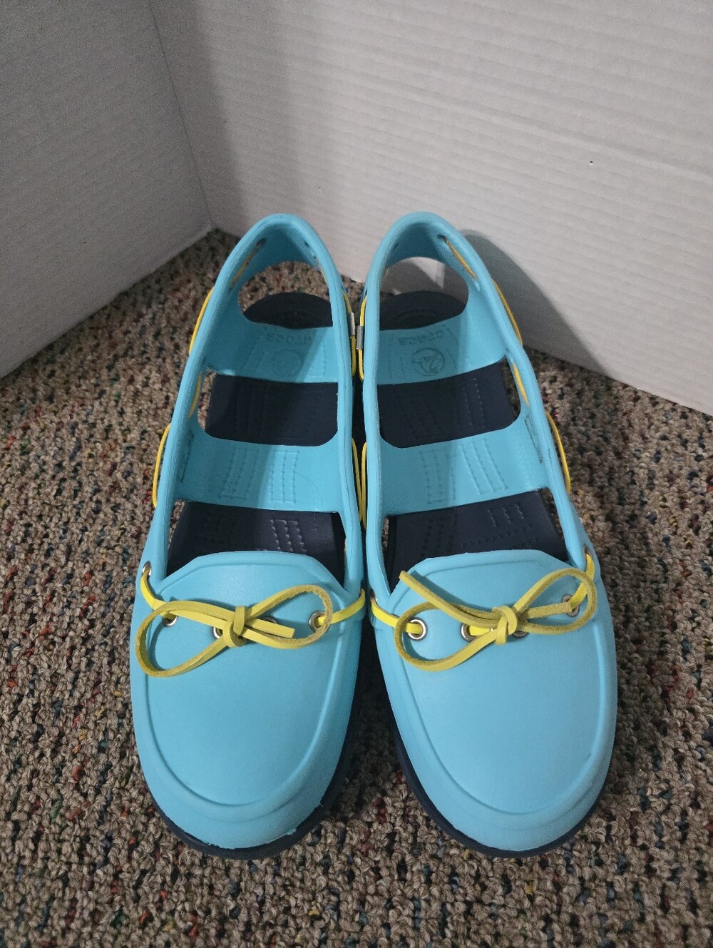 Crocs Boat Shoes Sandals # 14261 Women's 11 Blue Yellow - Picture 4 of 9